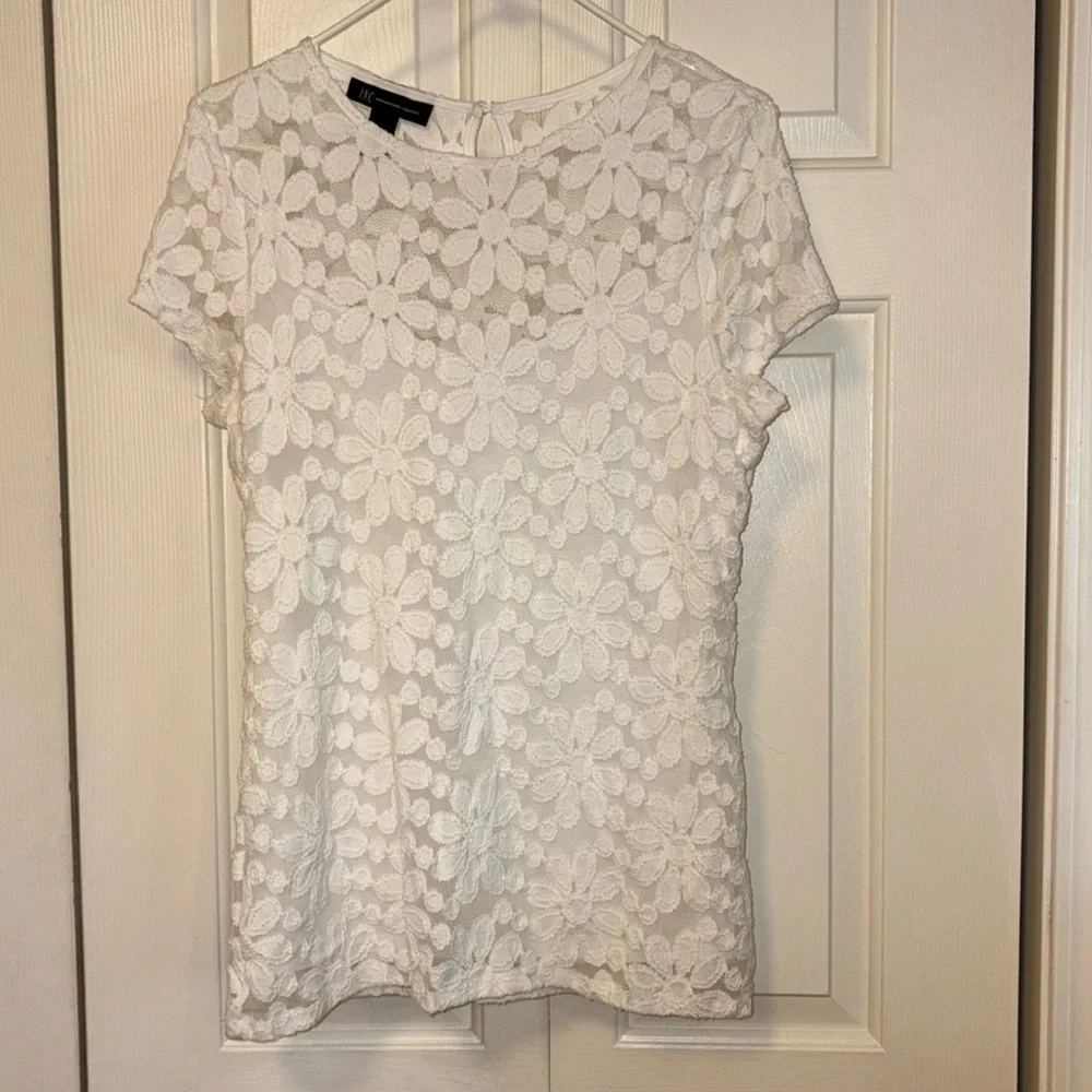 INC International Concepts White Lace Floral Top - Picture 1 of 4